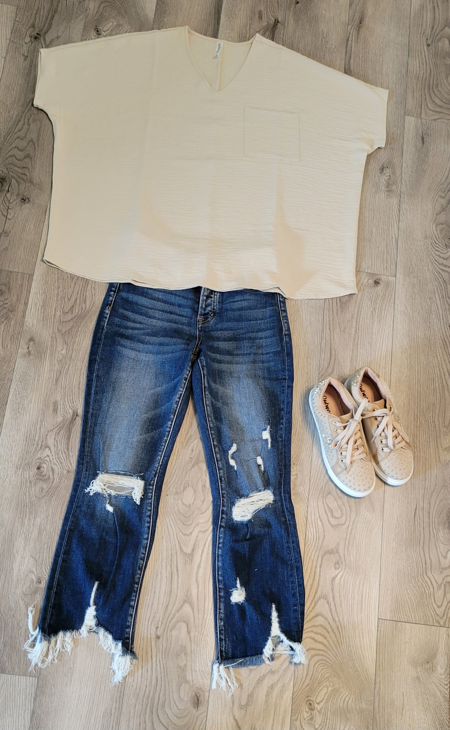 Woven Airflow V-Neck Top