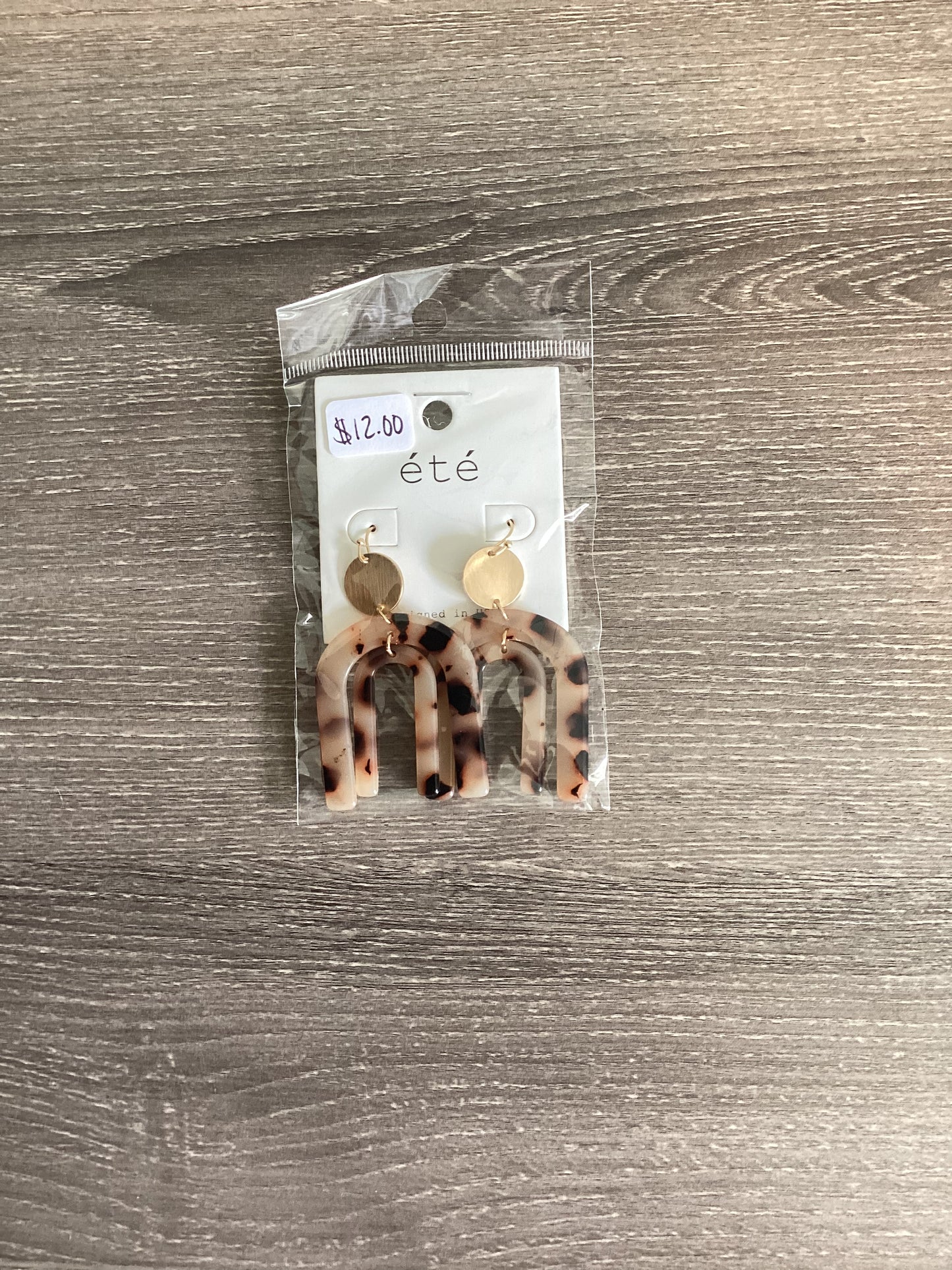 Double Arch Resin Earrings