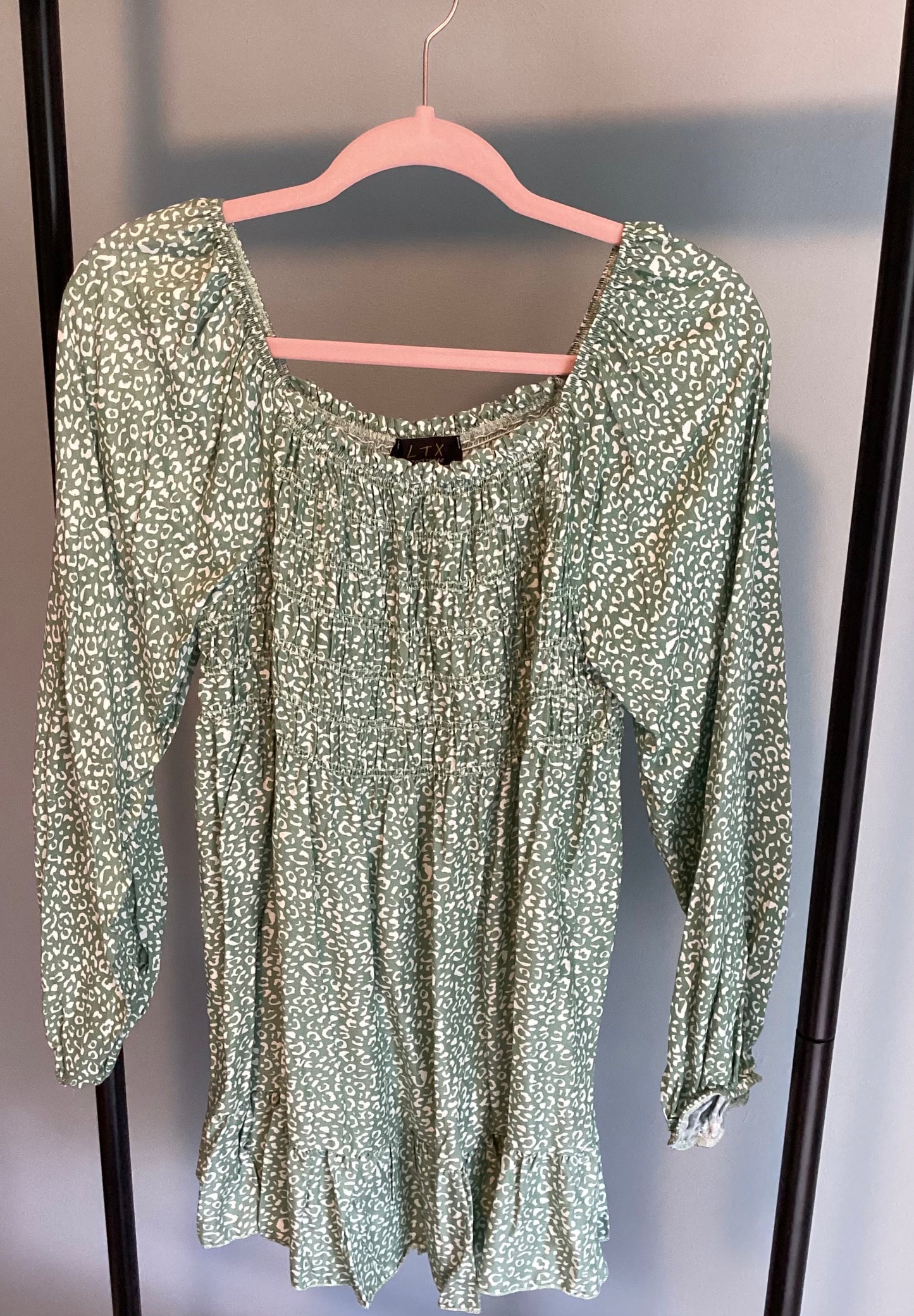 Leopard Long Sleeve Smock